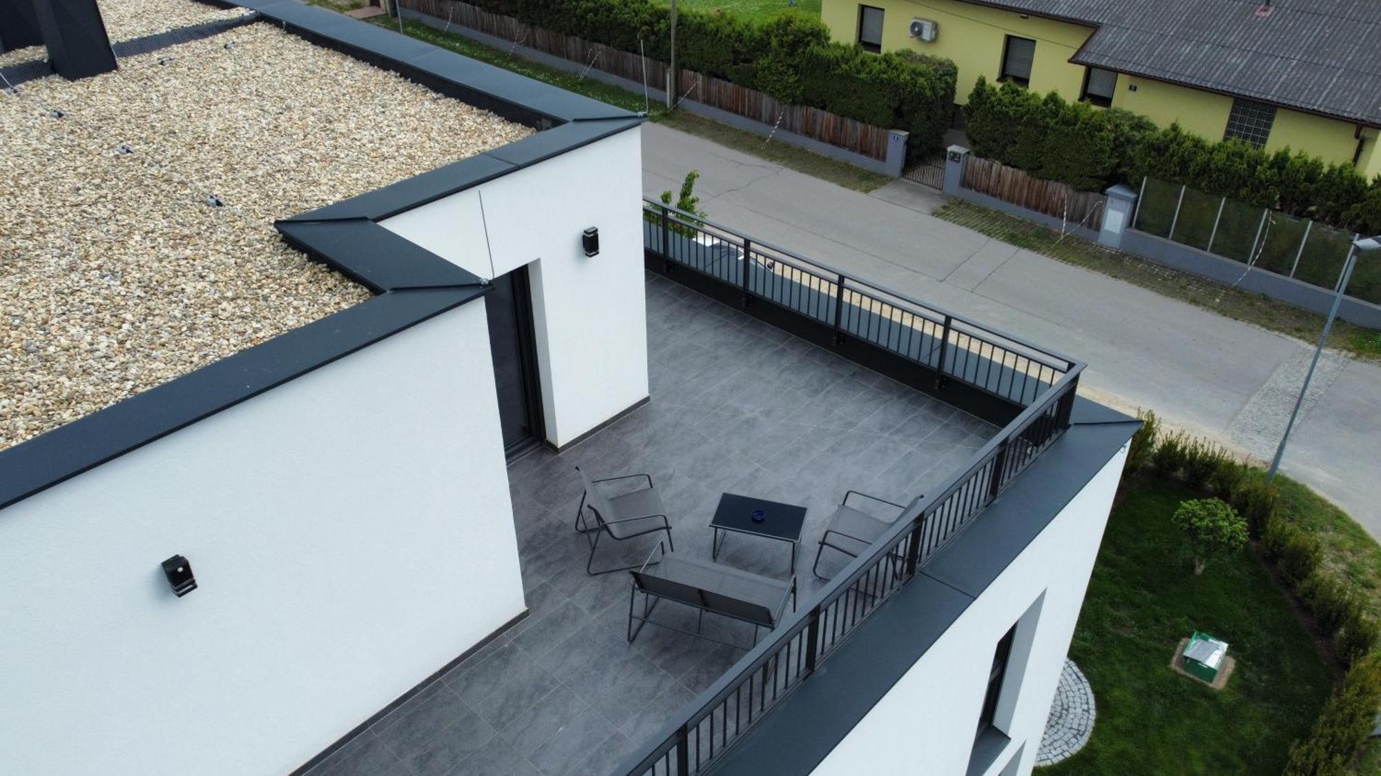 Апартаменти Weisses Haus Герасдорф-бай-Він Екстер'єр фото