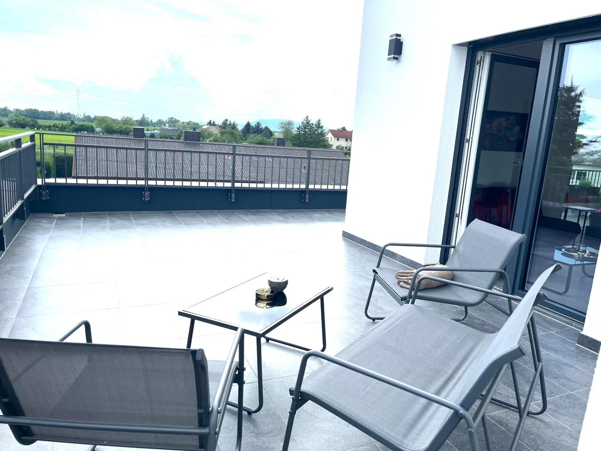 Апартаменти Weisses Haus Герасдорф-бай-Він Екстер'єр фото